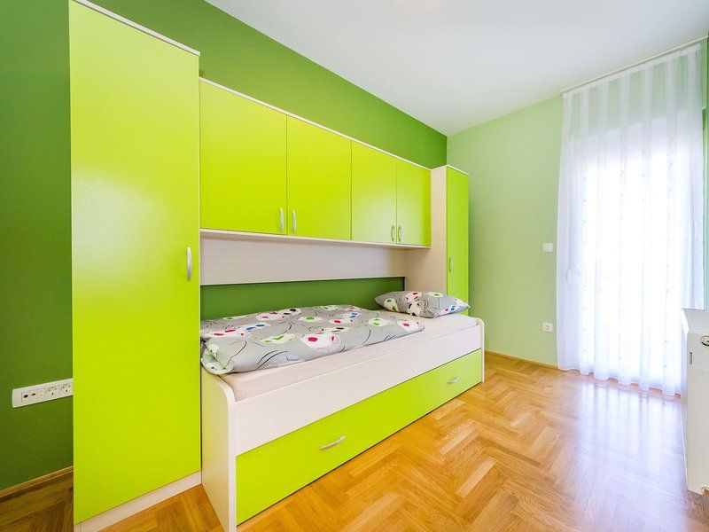Brkic - Three Bedroom Hotel Zadar