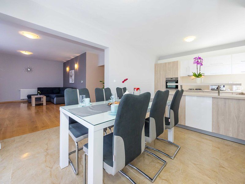 Brkic - Three Bedroom Zadar